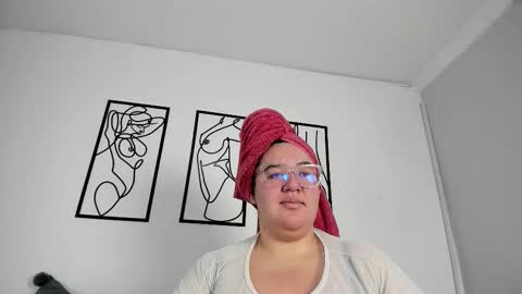 Snapshot of rubyy_24 chatting on 10/11/25, 07:23 I am Ruby online show from 10/11/25, 07:23