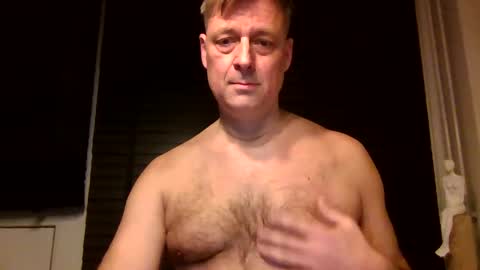 Snapshot of rudeski chatting on 02/21/25, 07:10 rudeski online show from 02/21/25, 07:10