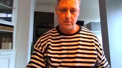 Snapshot of rudeski chatting on 10/16/25, 02:40 rudeski online show from 10/16/25, 02:40