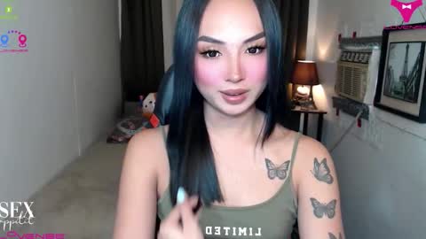 its me Sabel online show from 11/25/25, 05:51