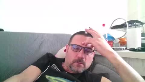 rul3ssuck online show from 12/19/25, 08:10