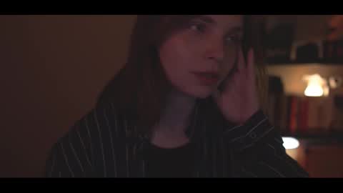 Snapshot of running_with_the_wolves chatting on 09/20/25, 10:00 Elena online show from 09/20/25, 10:00