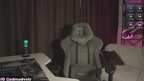 Snapshot of rus_adventure chatting on 01/14/26, 08:09 Adam online show from 01/14/26, 08:09