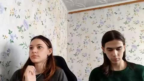 Lisa and Vlad online show from 04/17/26, 07:33