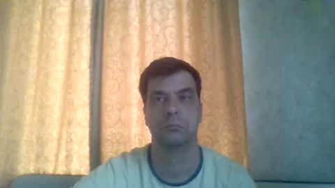 Snapshot of rusqadisx chatting on 06/30/26, 11:33 rusqadisx online show from 06/30/26, 11:33