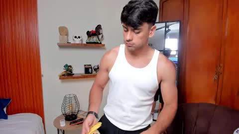 Russ online show from 09/21/25, 02:13