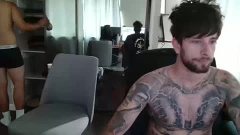 russora666 online show from 12/18/25, 04:07