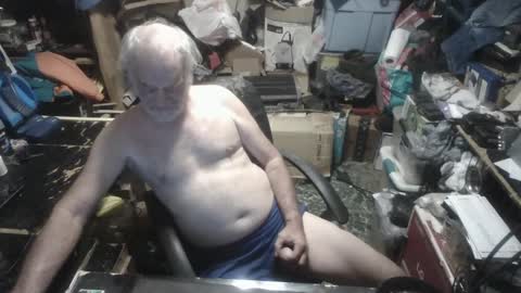 Russtenail21 online show from 09/19/25, 05:24