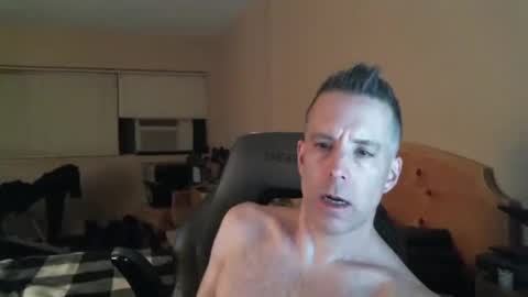 rustic_cuse_777 online show from 10/11/25, 04:12