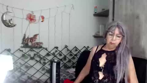 ruth_blue21 online show from 02/22/25, 02:06