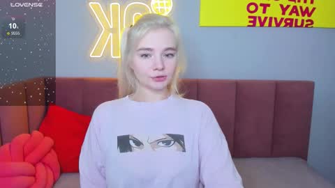 Snapshot of ruthbryant chatting on 09/13/25, 07:52 ruthbryant online show from 09/13/25, 07:52