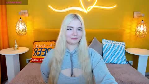 Snapshot of ruthbryant chatting on 10/04/25, 01:47 ruthbryant online show from 10/04/25, 01:47