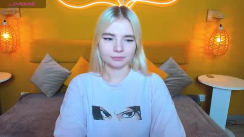 Snapshot of ruthbryant chatting on 11/21/25, 12:54 ruthbryant online show from 11/21/25, 12:54