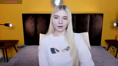 Snapshot of ruthbryant chatting on 12/05/25, 12:41 ruthbryant online show from 12/05/25, 12:41