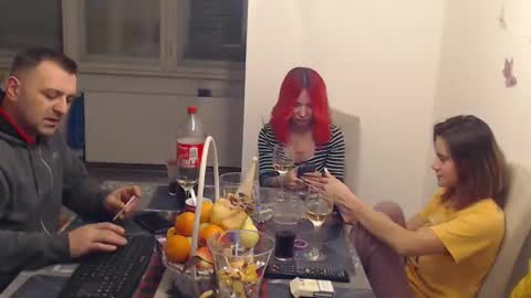 Snapshot of ruxandradanny chatting on 12/11/24, 08:39 ruxandradanny online show from 12/11/24, 08:39