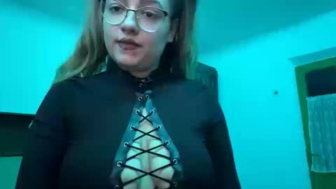 ruxb online show from 03/11/26, 07:42