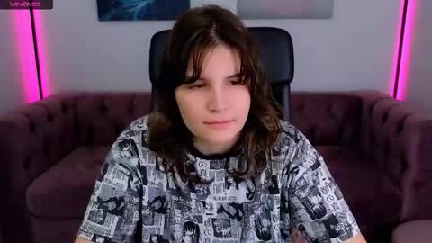 Ruyjin online show from 09/23/25, 10:18