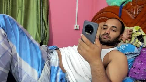 rwb17 online show from 10/30/25, 08:27