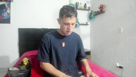 Snapshot of ryan15_ chatting on 02/08/25, 11:01 Ryan 15 online show from 02/08/25, 11:01