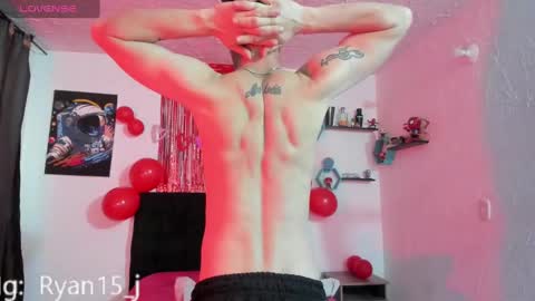 Snapshot of ryan15_ chatting on 02/14/25, 02:12 Ryan 15 online show from 02/14/25, 02:12