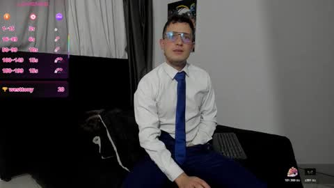 Snapshot of ryan15_ chatting on 12/03/25, 10:46 Ryan 15 online show from 12/03/25, 10:46