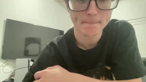 ryan online show from 02/24/25, 07:44