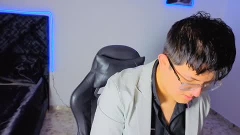 Ryan online show from 11/09/25, 12:36