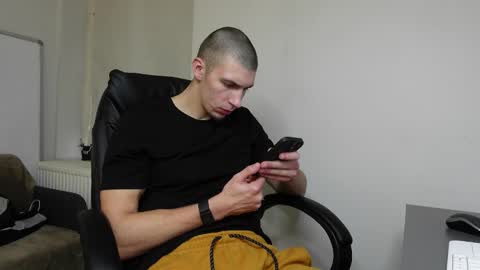 RYAN DOZER online show from 11/06/25, 08:26