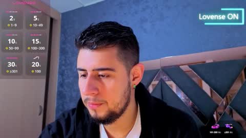 Snapshot of ryan_evanns chatting on 09/29/25, 11:15 R Y A N online show from 09/29/25, 11:15