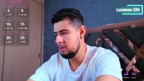 Snapshot of ryan_evanns chatting on 11/02/25, 11:56 R Y A N online show from 11/02/25, 11:56