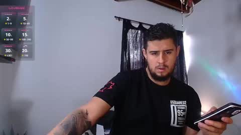 Snapshot of ryan_evanns chatting on 11/08/25, 02:39 R Y A N online show from 11/08/25, 02:39