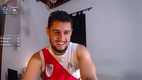 Snapshot of ryan_evanns chatting on 11/09/25, 02:43 R Y A N online show from 11/09/25, 02:43