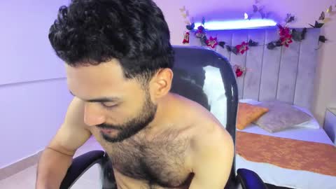 ryan_jackson_ online show from 12/21/25, 05:03