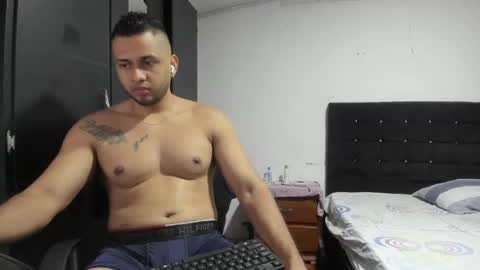 Snapshot of ryan_xc1 chatting on 04/29/26, 03:54 ryan_xc1 online show from 04/29/26, 03:54