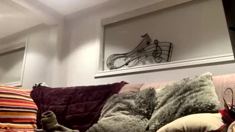 Ryland online show from 02/21/25, 05:46