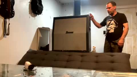 Ryland online show from 10/08/25, 12:25