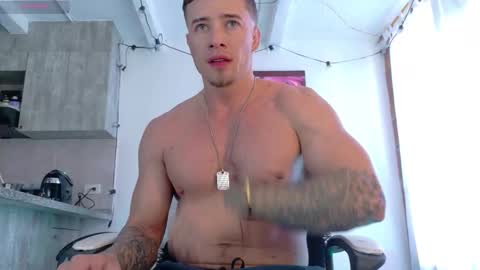 Ryan Blue ig ryannblue online show from 09/13/25, 07:02