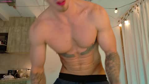 Ryan Blue ig ryannblue online show from 11/09/25, 01:04