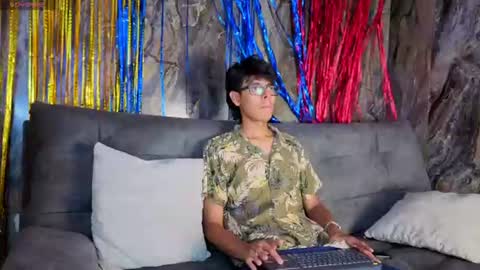 ryann_wolf online show from 06/16/26, 07:49