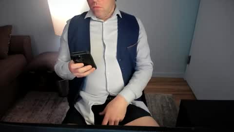 Snapshot of ryanontour chatting on 02/02/26, 04:06 Ryan in NYC online show from 02/02/26, 04:06