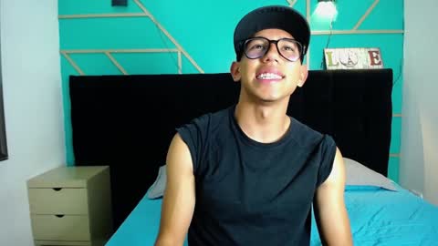 RyanPricee online show from 01/11/25, 02:52