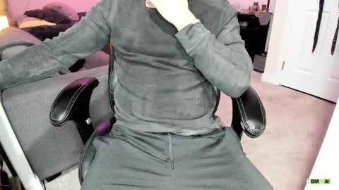 Snapshot of ryatlas chatting on 02/17/25, 08:41 ryatlas online show from 02/17/25, 08:41