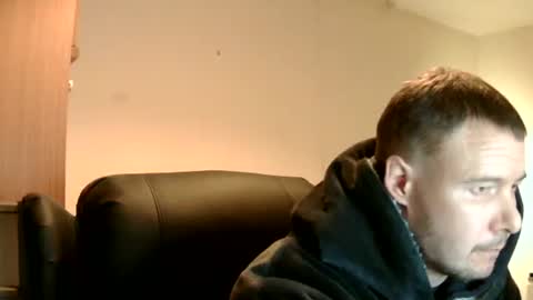 Snapshot of ryder93x chatting on 09/10/25, 06:13 Ryder93 online show from 09/10/25, 06:13