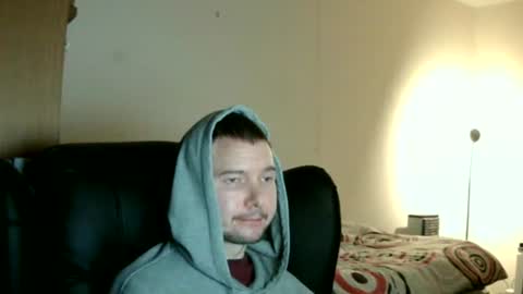 Snapshot of ryder93x chatting on 11/12/25, 07:31 Ryder93 online show from 11/12/25, 07:31