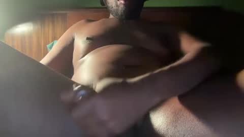 Snapshot of rydubkc85 chatting on 02/27/25, 09:54 Rydubkc online show from 02/27/25, 09:54