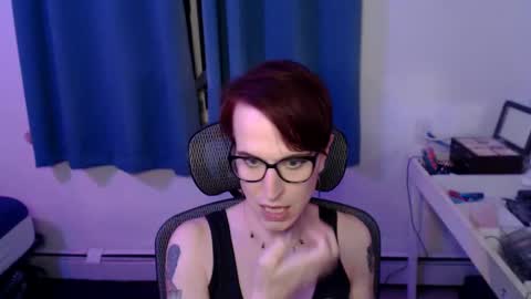 Snapshot of ryff_burnz chatting on 01/15/25, 05:29 Ryff Burnz online show from 01/15/25, 05:29