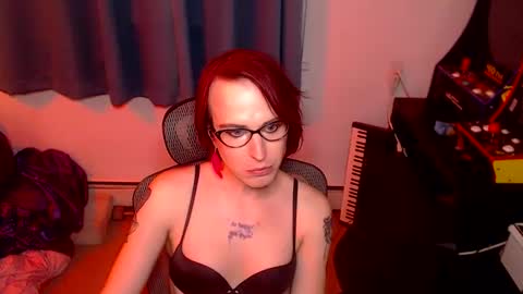 Snapshot of ryff_burnz chatting on 10/20/25, 04:24 Ryff Burnz online show from 10/20/25, 04:24