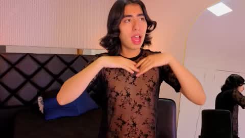 Snapshot of ryo_fem chatting on 10/27/25, 08:46 Ryo online show from 10/27/25, 08:46