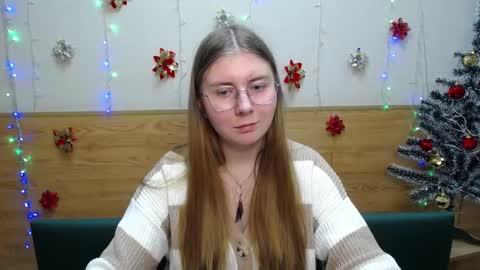 RysaKosaYlya online show from 01/12/25, 06:49