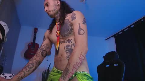 leopmonk help me reach 100 thumbs up online show from 03/20/26, 03:55